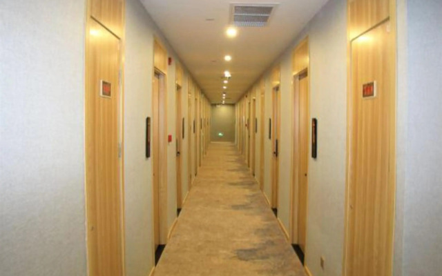 Molly Hotel (Shanghai Anting)