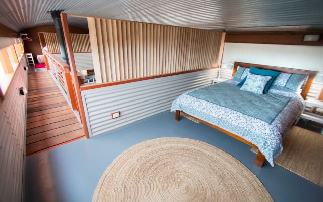 Coorong Aurora - breathtaking waterfront escape