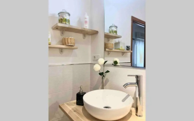 Céntrico apartamento con terraza, parking y WIFI