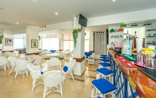 Apartamentos Turísticos Janelas do Mar