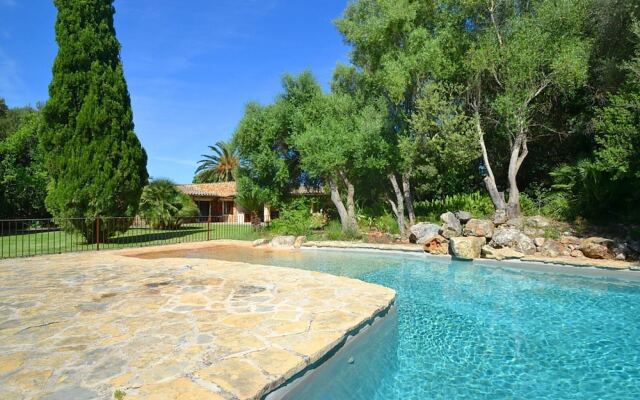 Villa in Buger Near Alcudia Bay Beaches