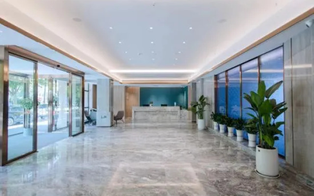 Elong Anyun Hotel (Nantong Haohe Scenic Area Zhongxiu West Road Subway Station)