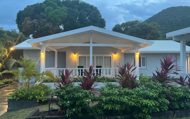 The Lane @ Rodney Bay is a Newly Renovated 3 Bedroom House in the Heart of Rodney Bay. 3 Home