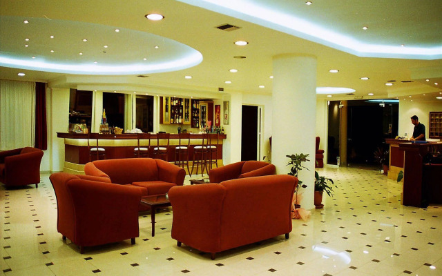 Sunny Bay Hotel
