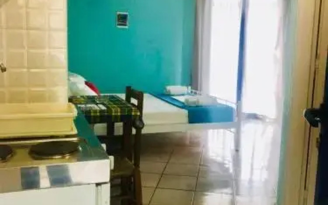 Contaratos Holiday Lettings