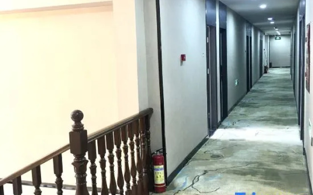 Yihe Express Hotel (Beijing Tsinghua Changyi Hospital Branch)