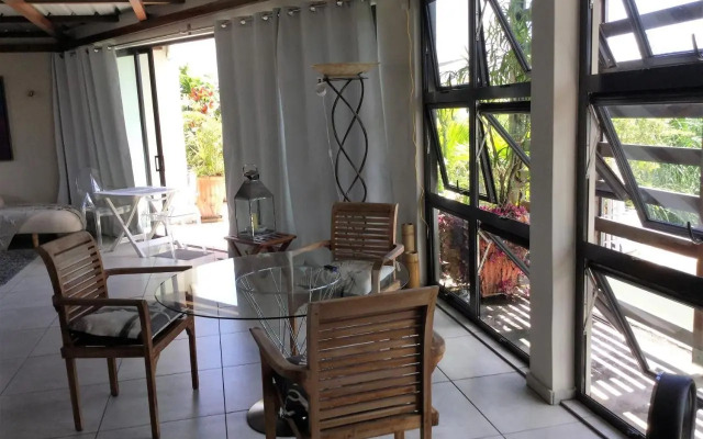 Apartment Atrium