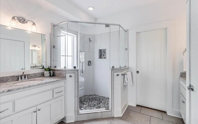 Beyond Paradise 119 SE