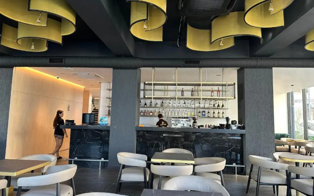 Dream Hotel Saranda