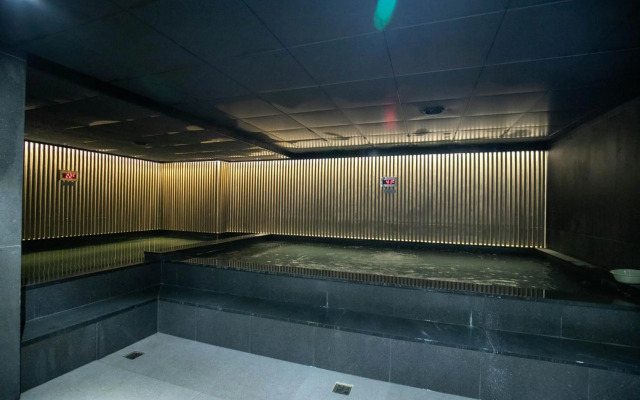 Koreana Hotel