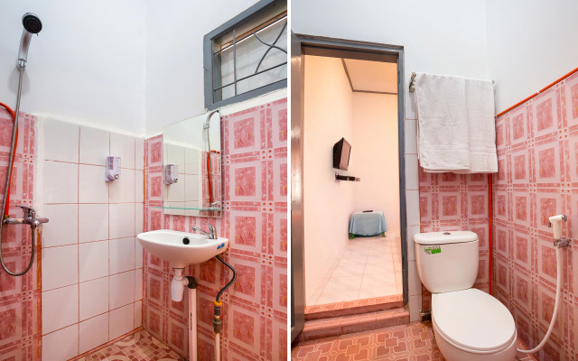 Putri Residence Syariah by OYO Rooms