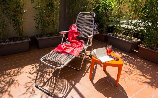 Stellar 70 Style Studio with Terrace-Heart of Milan