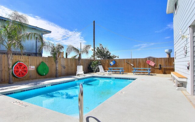 Bikini's and Martini's