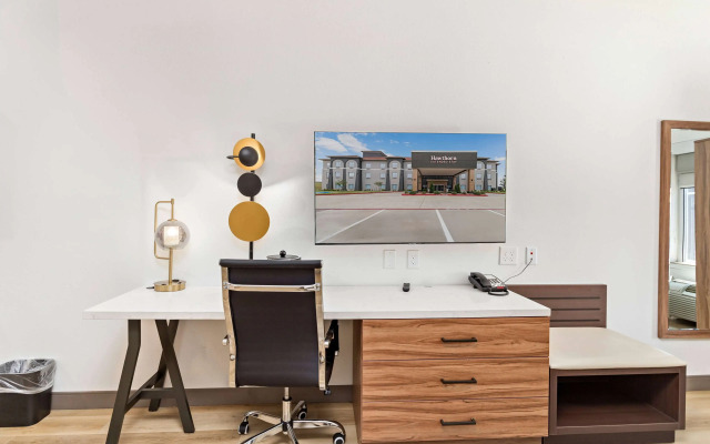 Hawthorn Extended Stay by Wyndham Port Arthur