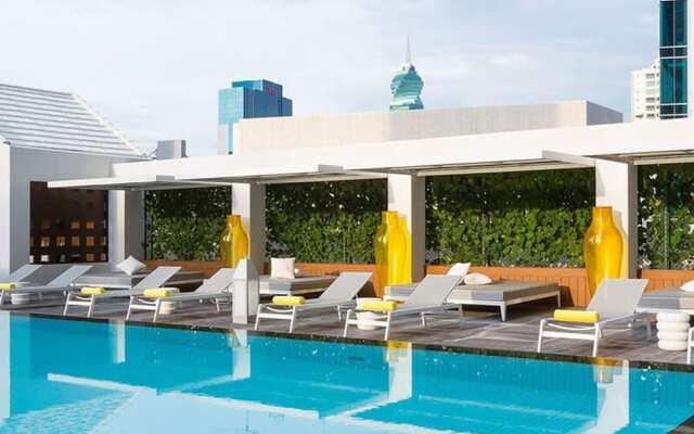 w Amazing 1BR With Balcony in YOO