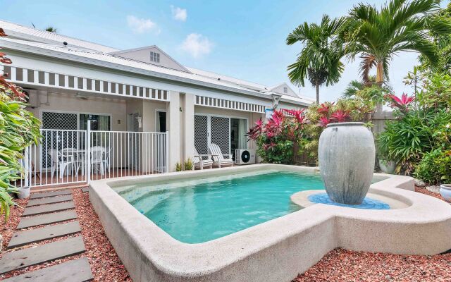 The Villas Palm Cove