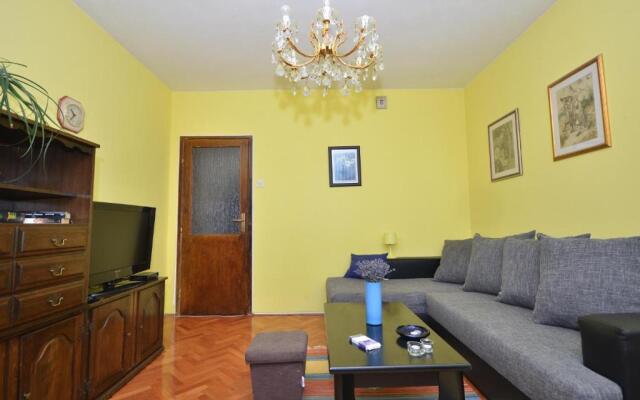 Sunshine Apartment