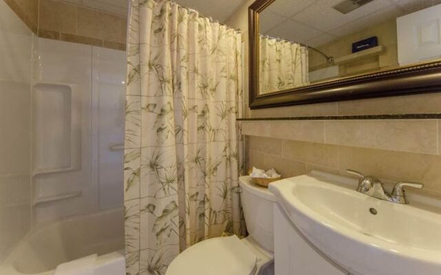 Crystal Beach Motor Inn