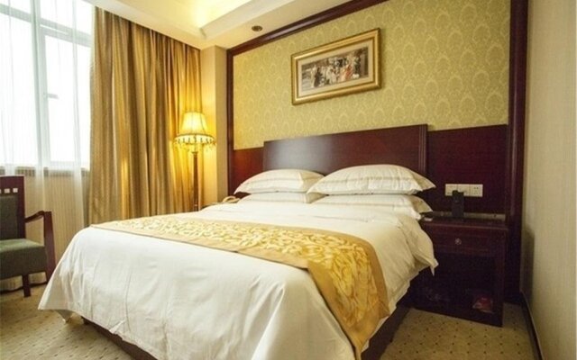Vienna International Hotel (Jiashan)