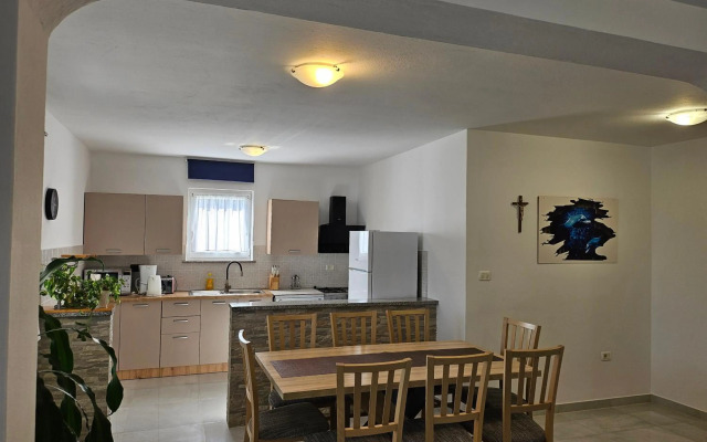 Apartment Loborika D&J