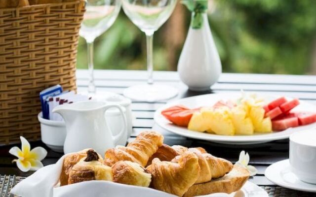 New Hill Resort & Spa