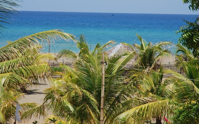 La Parola Orchids Beach Resort