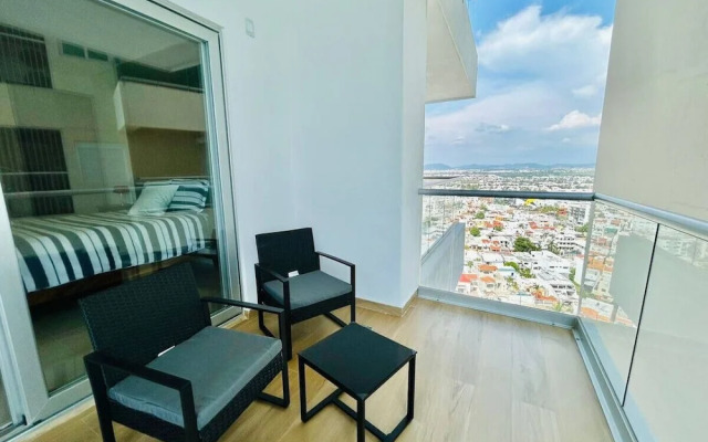 Torre Eleve Apartments