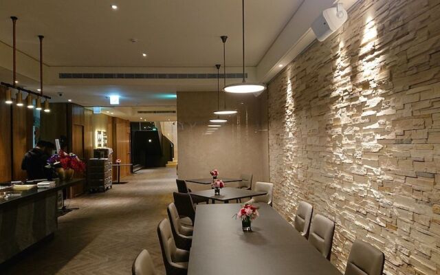 Hotel Mvsa+Michelin 2 Starred Molino de Urdániz
