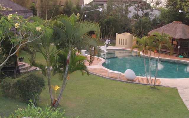 Green Umalas Resort