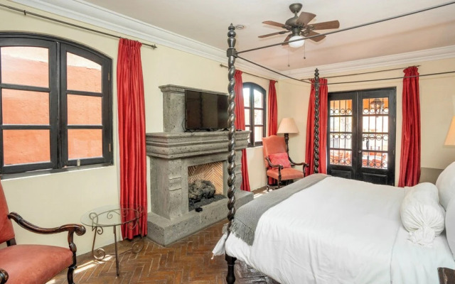 Centro 3BR Home Steps to La Parroquia