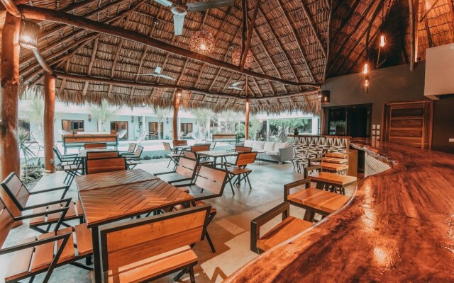 El Pez Surf Hotel