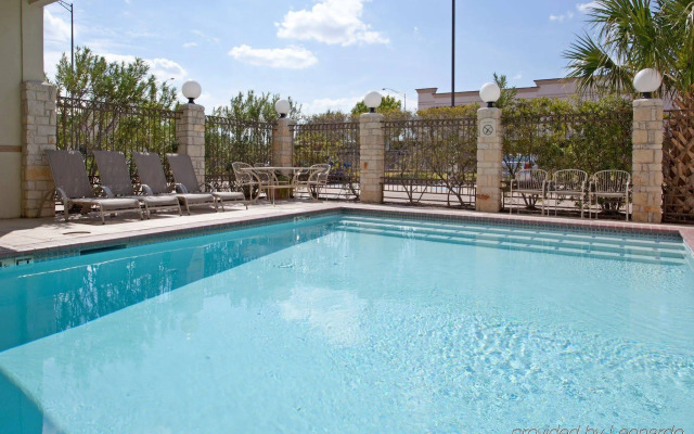Holiday Inn Express & Suites College Station by IHG