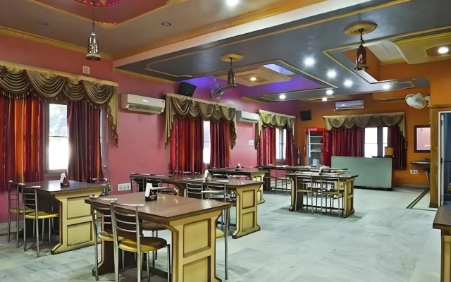 Hotel Amrapali