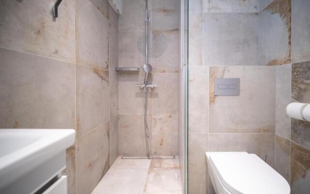 Baltic Accommodation - Urban Style Apartment