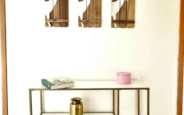 Spacious duplex in the center