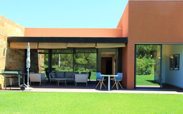 L'Orangerie Green Garden by SAPvillas