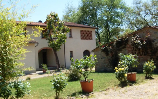 Apartment at the Gates of the Chianti Between Siena and Arezzo