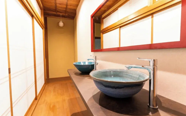 Koyasan Gokuraku Stay