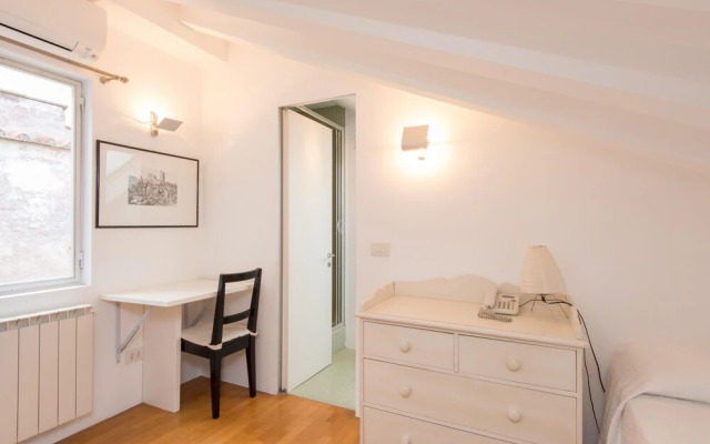 RSH Lucina Design Terrace Apartment