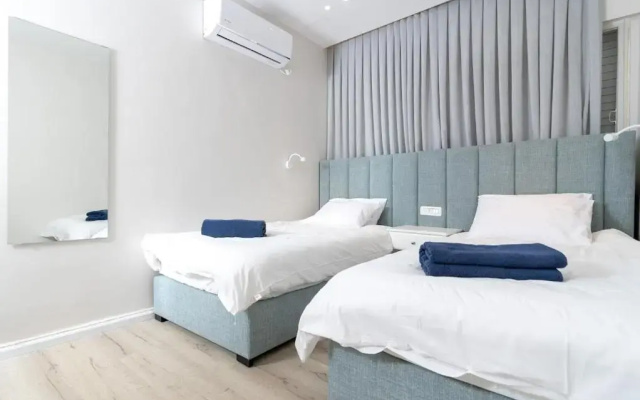 L.T.D luxury apartments 4 bedroom panoramic view