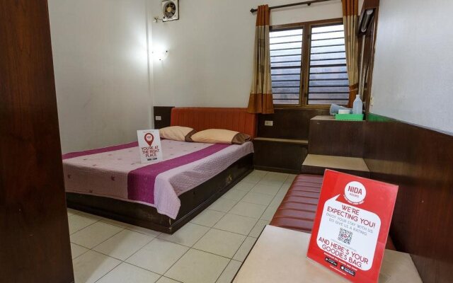 Nida Rooms Tewarit 6 Silver Bridge at Homkai Hotel