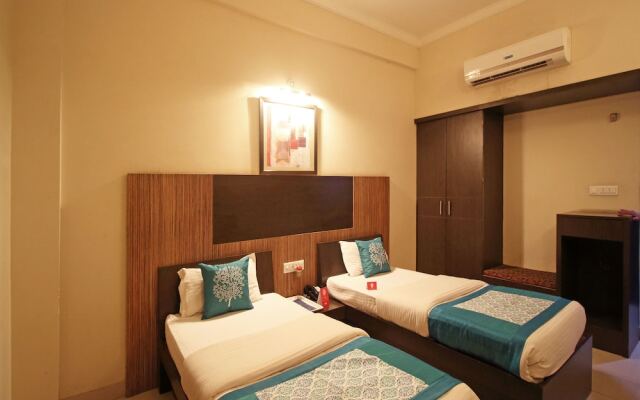 Hotel Center Point by OYO Rooms
