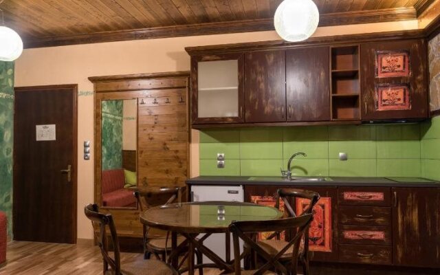 Kroupi Hotel