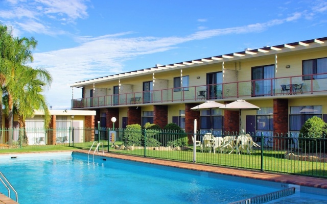 Comfort Inn Hallmark At Tamworth – Pool – Tamworth
