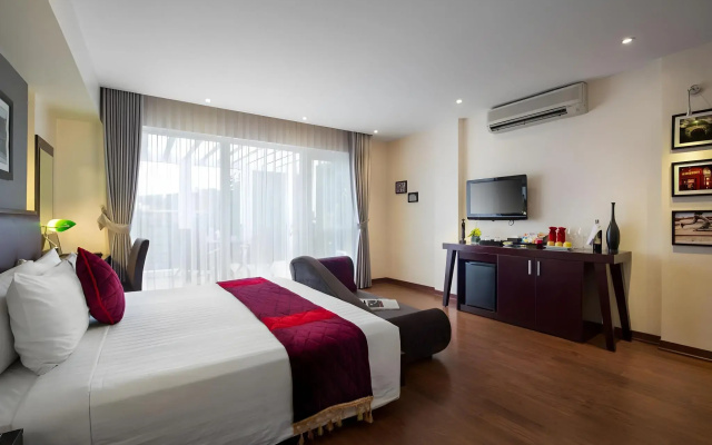Hanoian Central  & Spa