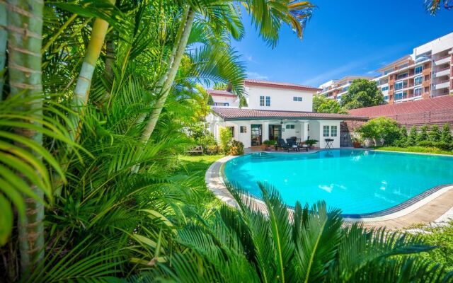 Walking Street Pool Villa by All Villas