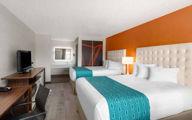 Howard Johnson by Wyndham Modesto Ceres