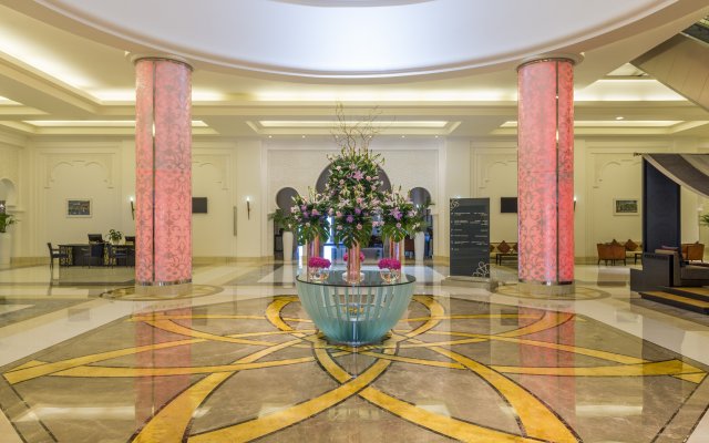 Bahi Ajman Palace Hotel