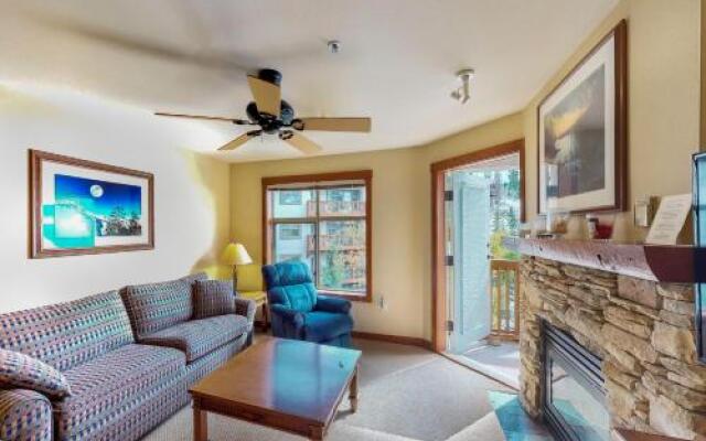 Powderhorn Lodge 413: Woodland Star Suite