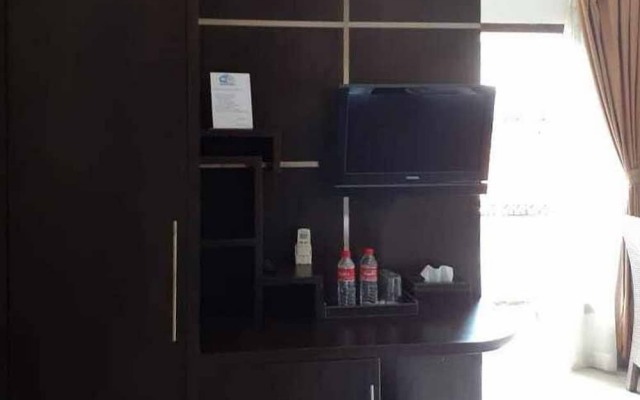 RedDoorz near Pantai Panjang Bengkulu 2